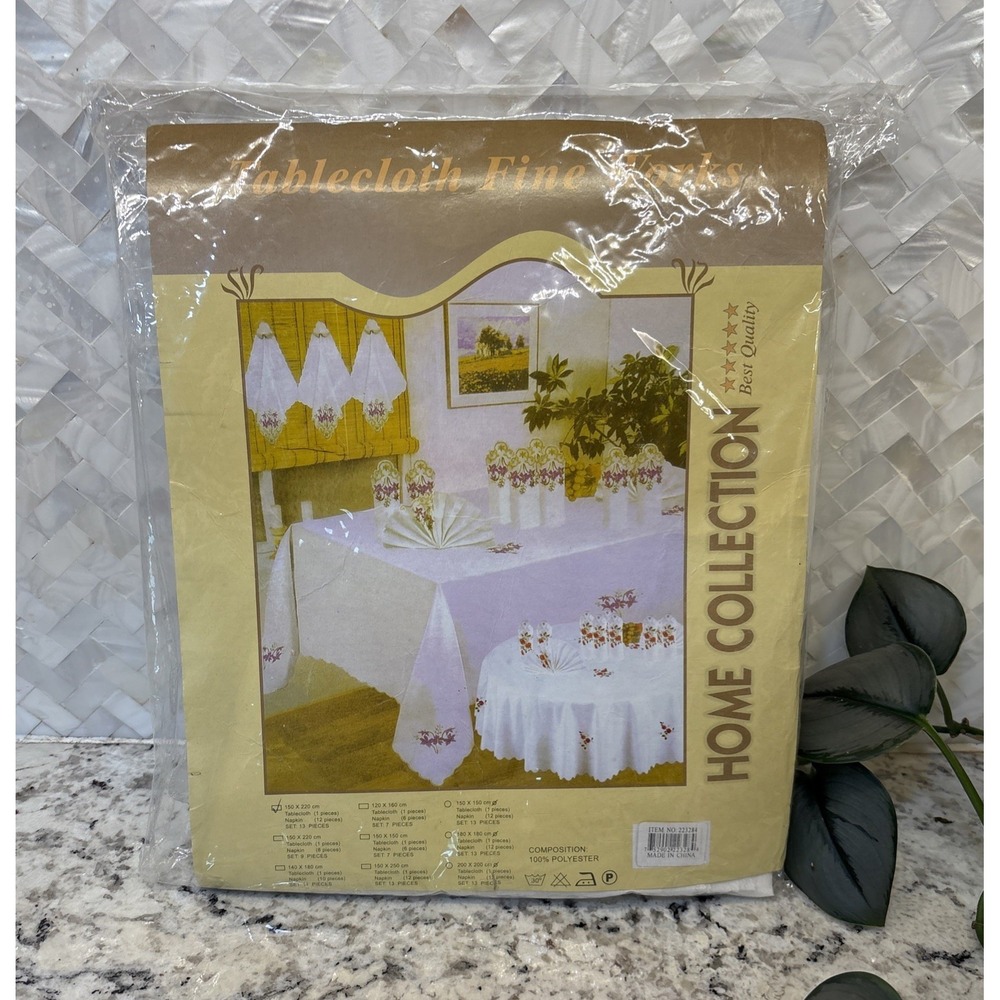 Home‎ Collection Tablecloth Fine Works 150x220 cm White Gold Flowers Granny Core